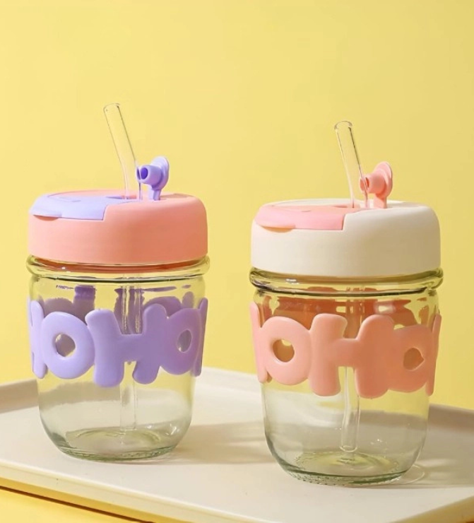 HOHO Bottle with Glass Straw